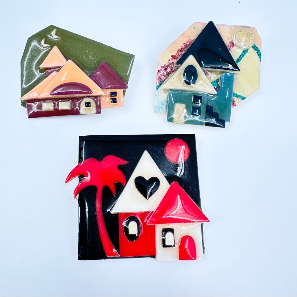 Vintage House Pins By Lucinda Lot of 3 Resin Brooches Heart Valentines Birds